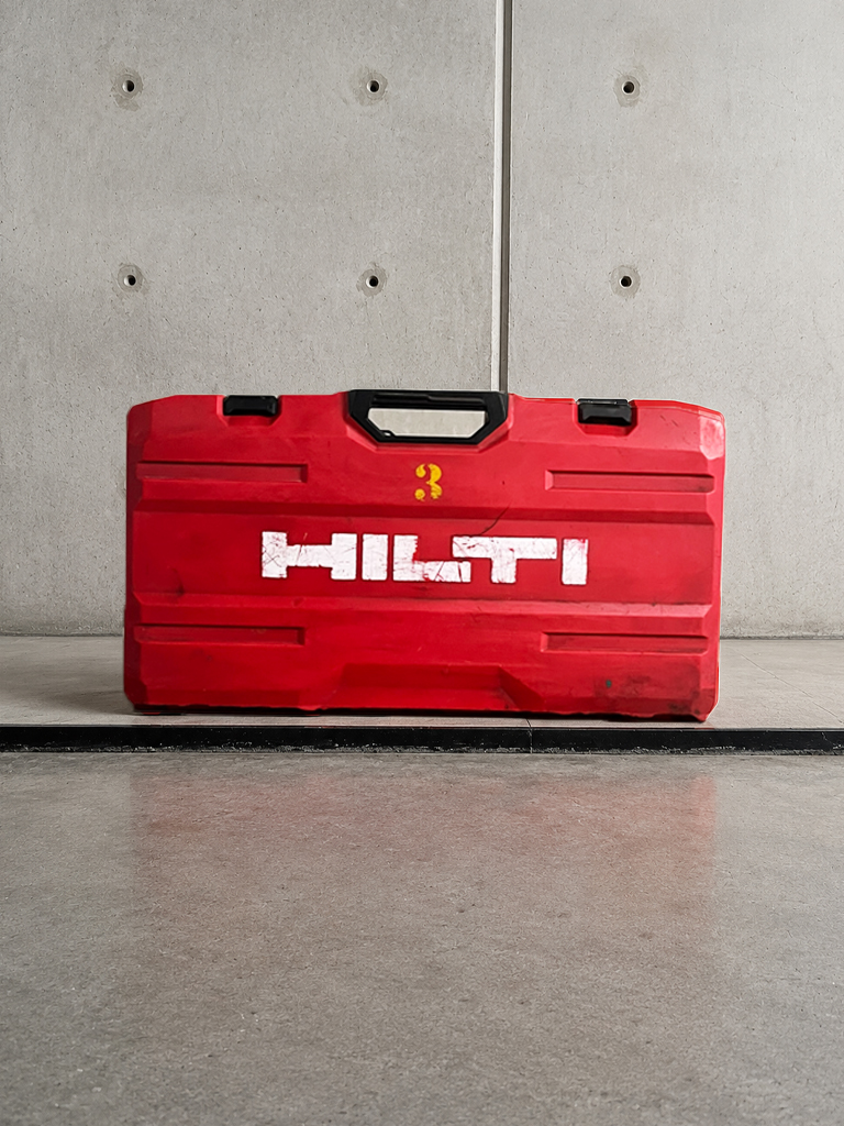 hilti01